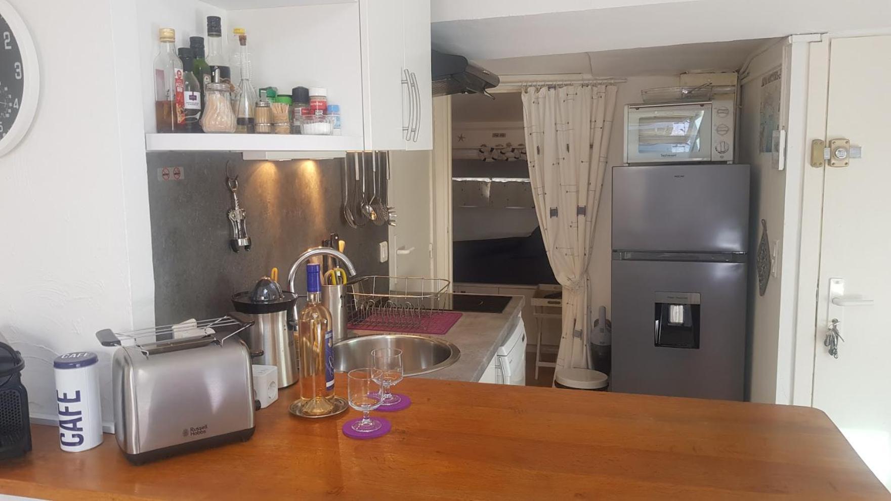 Suquet26 Apartment Cannes Bagian luar foto