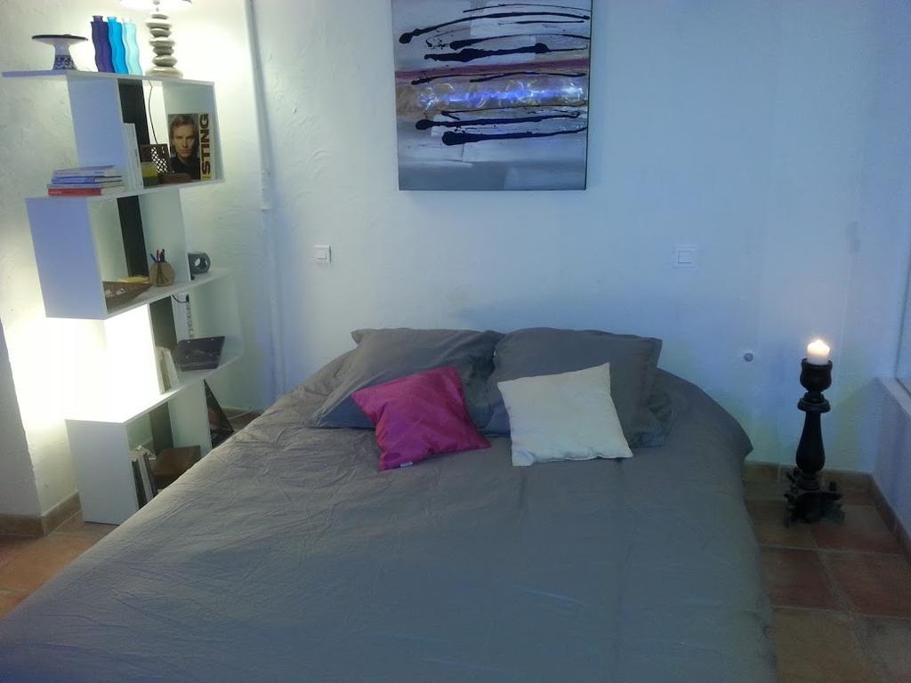 Suquet26 Apartment Cannes Bagian luar foto