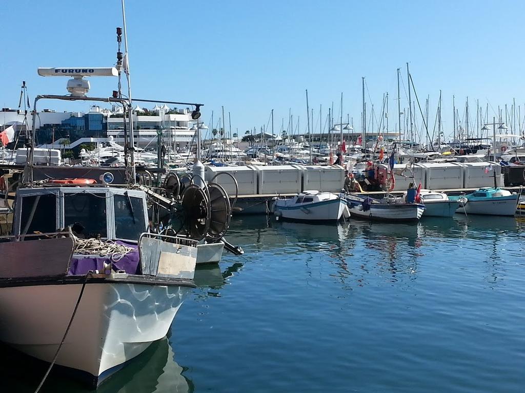 Suquet26 Apartment Cannes Bagian luar foto