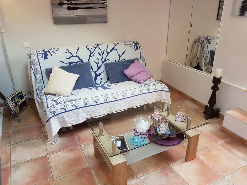 Suquet26 Apartment Cannes Bagian luar foto